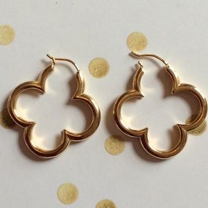 Heidi Klum gold earrings